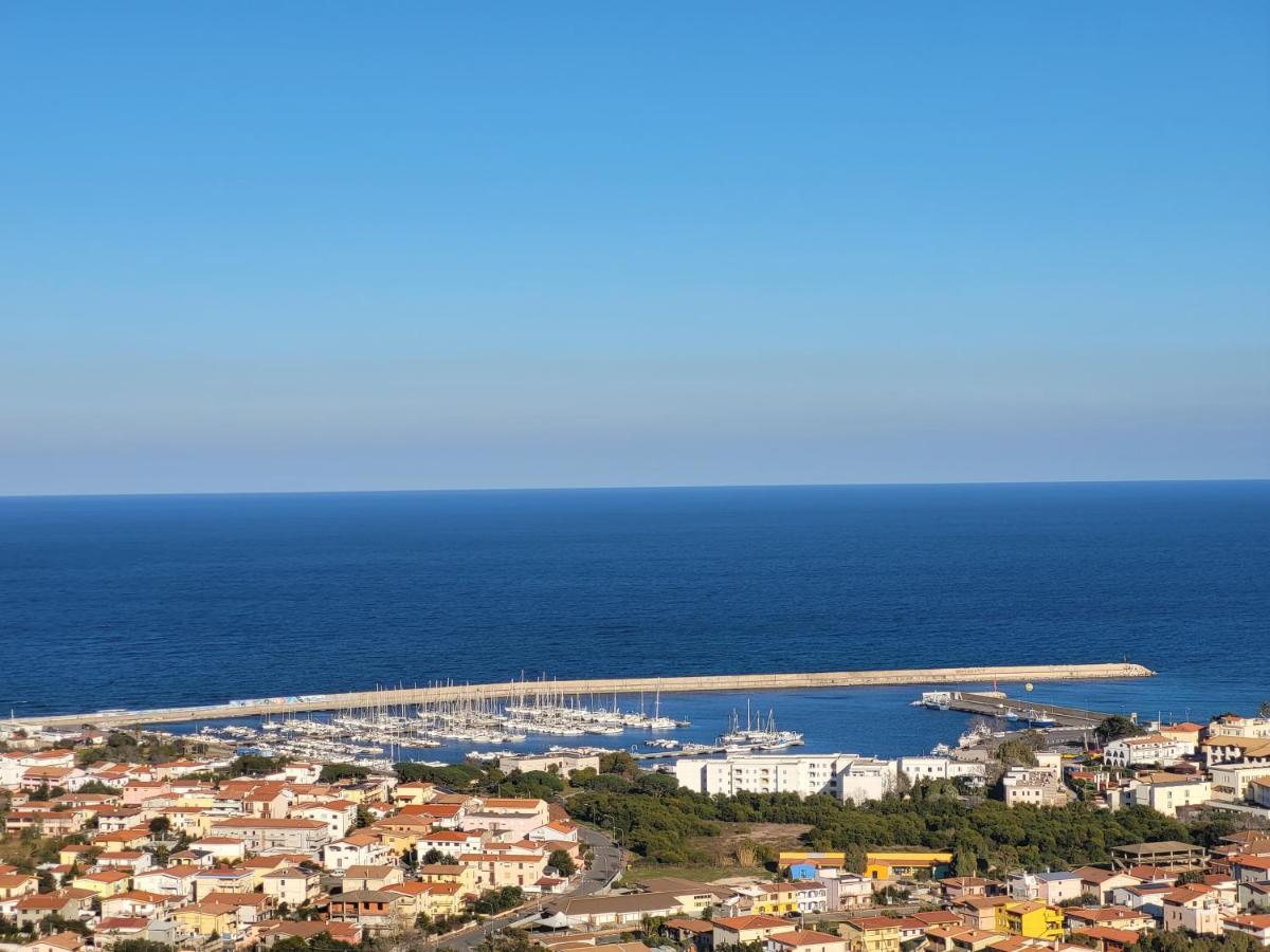 White Sand Affittacamere La Caletta Exterior photo
